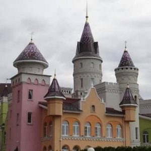 kastely ovoda