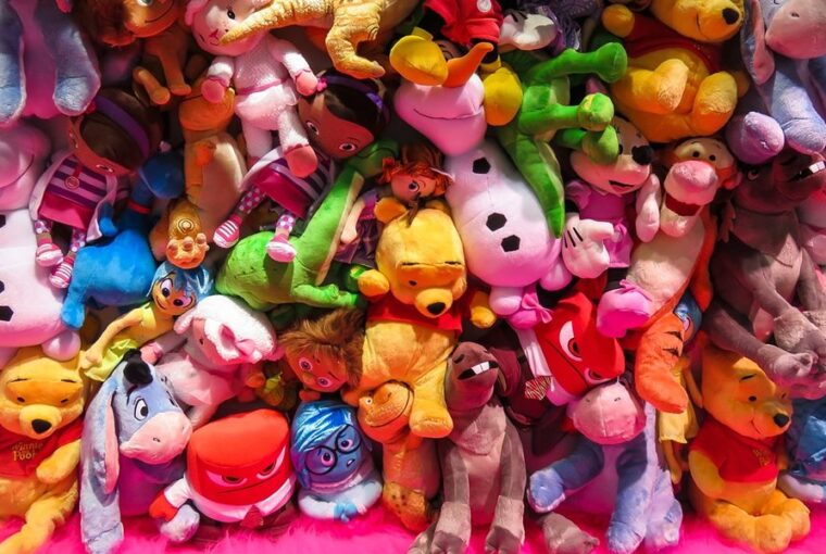 a gyerekszoba tul sok jateka