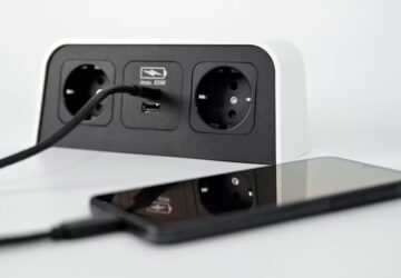 usb s es okos fali aljzatok