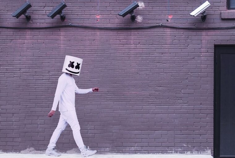 kerti kamera ijeszto