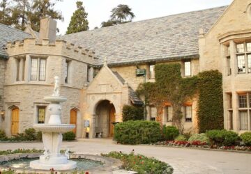 playboy mansion sorsa hugh hefner halala utan